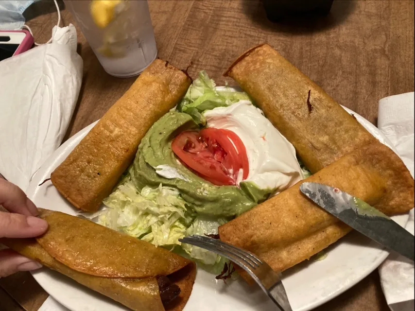 Taquitos Mexicanos